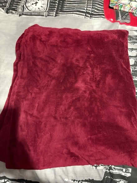 Photo of free 2 slankets (Glenrothes KY7) #2