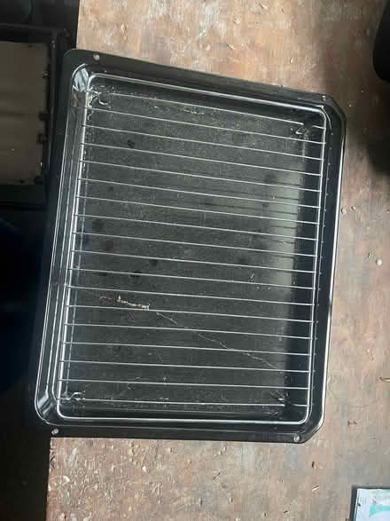 Photo of free grill pan (Elgin IV30) #1