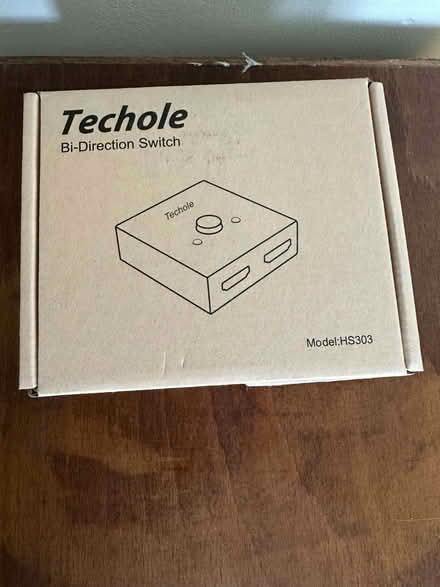 Photo of free HDMI splitter switch (Ware SG12) #1