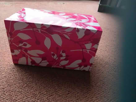 Photo of free Box (Bearwood BH11) #3
