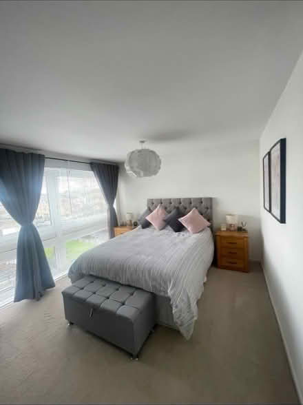 Photo of free King size divan bed (Sidcup DA15) #1