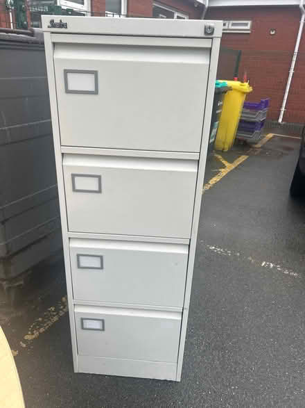 Photo of free Really perfect filing cabinet (Heswall CH60) #1