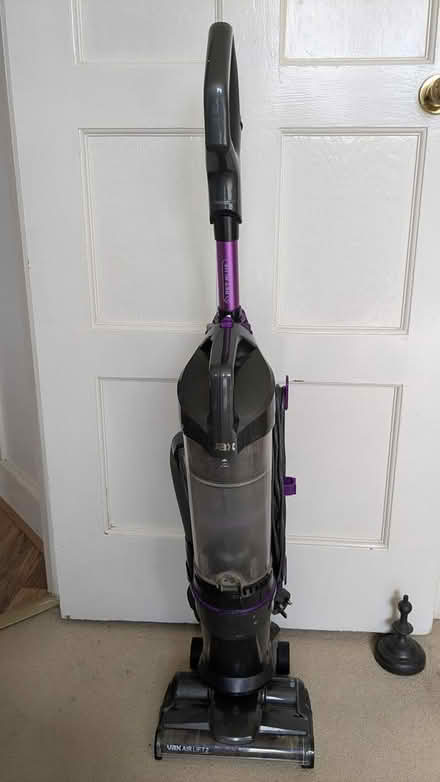 Photo of free Vax Air Lift 2 Pet Plus Vacuum (TW1 Twickenham) #1