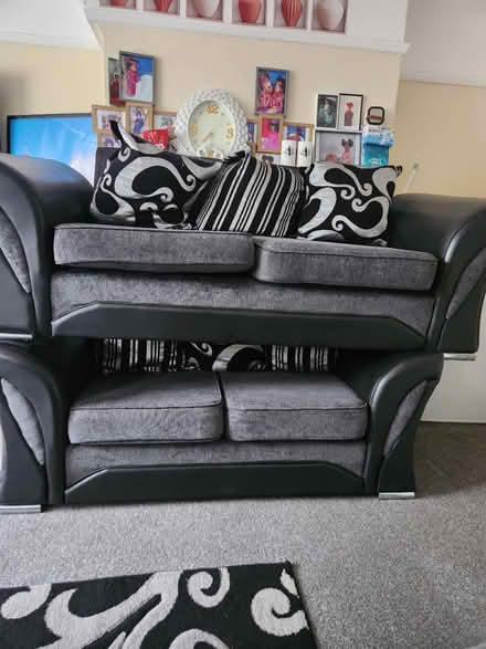 Photo of free Shannon Cushion chairs 3 ➕ 2 (Camberwell SE5) #1