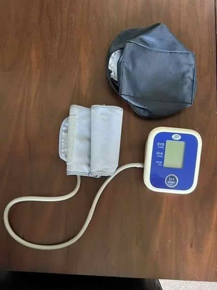 Photo of free Blood Pressure Monitor (Tinkersley DE4) #1