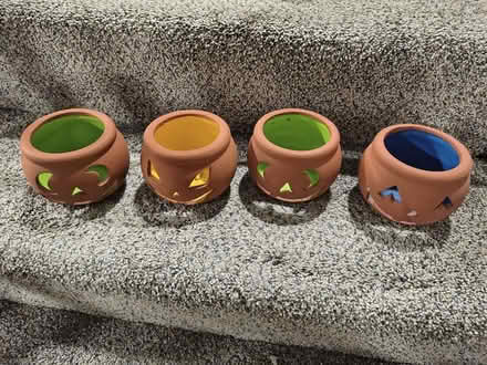 Photo of free Halloween deco and bin (21702) #1