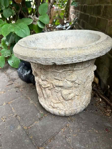 Photo of free Garden pot (Sydenham SE26) #1