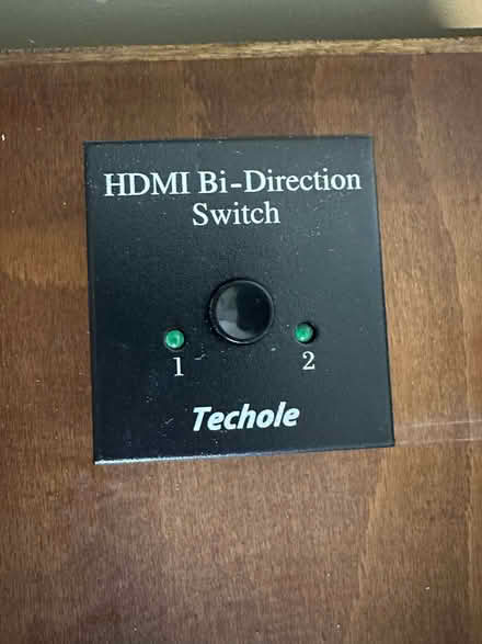 Photo of free HDMI switch (Ware SG12) #1