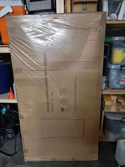Photo of free Shower screen for bath (AB41) #2
