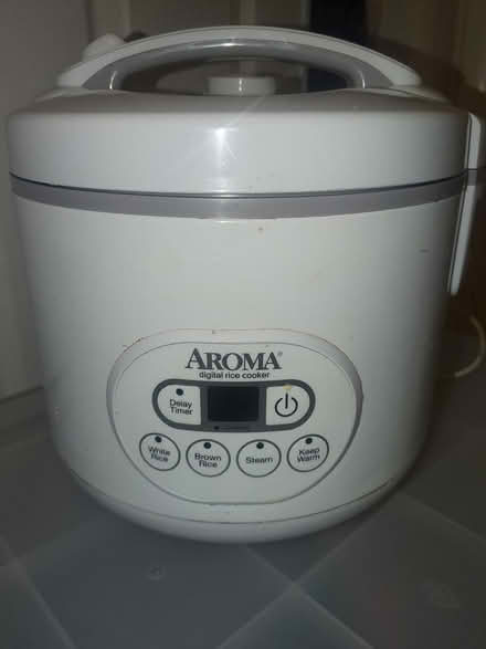 Photo of free Rice cooker (Cherry Chase) #4