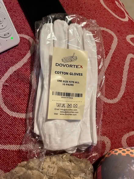 Photo of free Thin Soft Cotton white gloves. 4 (Binfield RG42) #1
