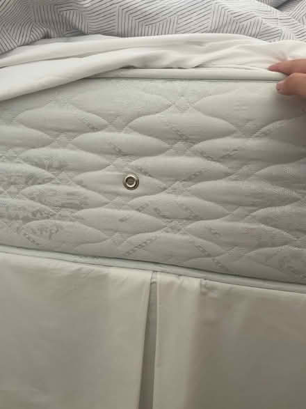 Photo of free King size divan bed (Sidcup DA15) #4