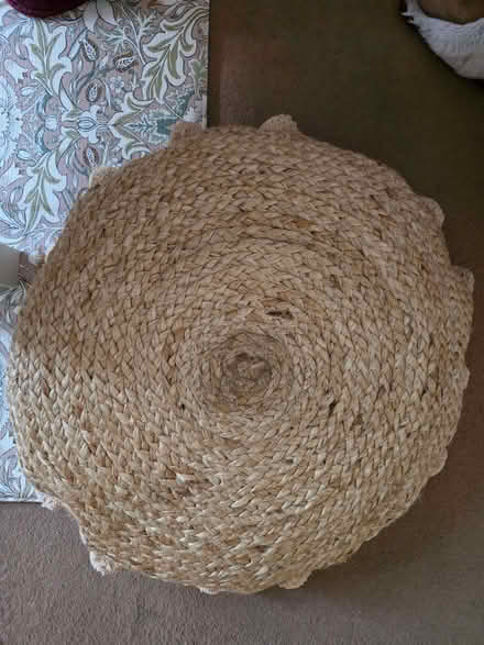 Photo of free Jute Cushion & Painting (East Dulwich SE22) #4