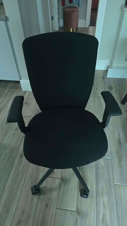 Photo of free Black office chair (Stoneleigh KT17) #1