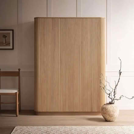 Photo of free Daals Maru Wardrobe (Canonbury N1) #4