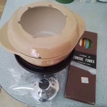 Photo of free Fondue Set (Uplands / Riverside) #1