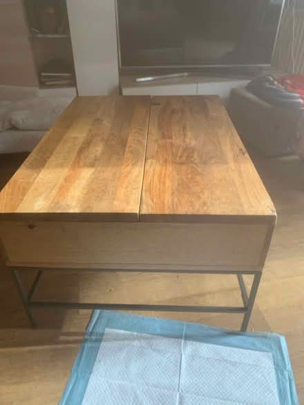 Photo of free Coffee table (Ravenscourt Park W6) #1