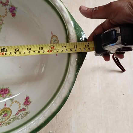 Photo of free Decorative Jug and bowl (Thornton HEATH CR7) #2