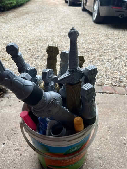 Photo of free 14 bubble swords (Fobbing SS17) #2