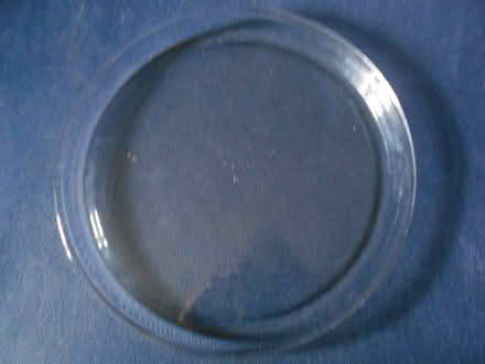 Photo of free Pyrex Plate (Maiden Erlegh Nature Reserve RG6) #1