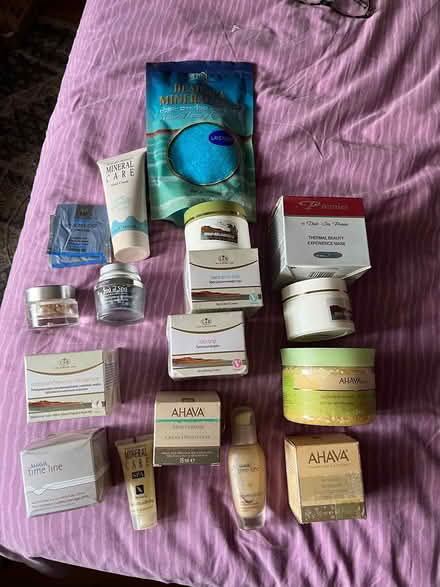Photo of free Women’s skin care, bath products (Forest Hills) #1