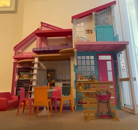 Photo of free Barbie house (Ironworks CB1) #3