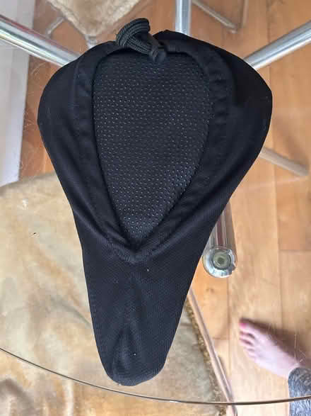 Photo of free Gel bike seat cover (Shepherds Bush W6) #2
