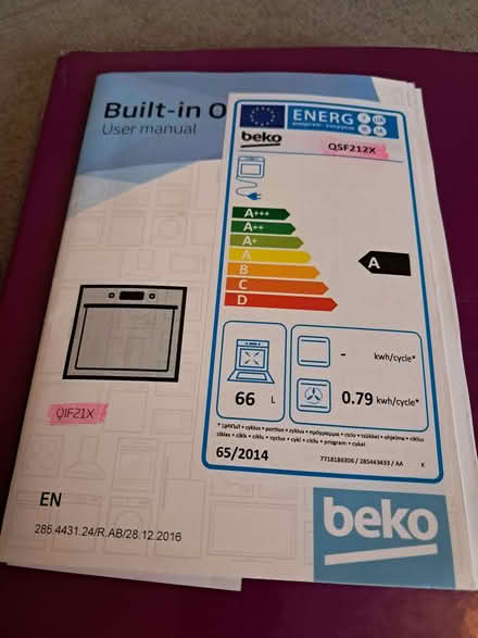 Photo of free Beko QIF21X built in oven door (part) and 2 shelves (Preston Park area BN1) #1