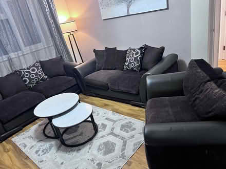 Photo of free Sofa (Se18 1hx) #1