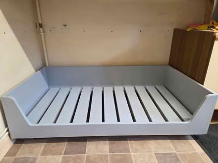 Photo of free Dog bed (Uckfield TN22) #1
