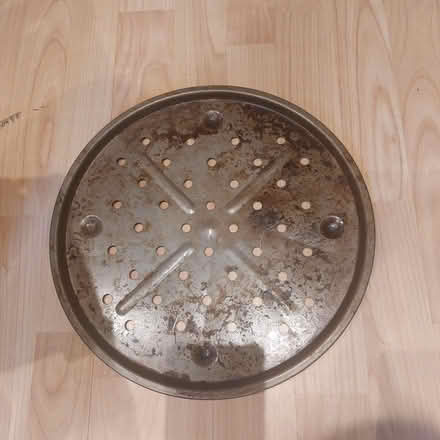 Photo of free Pizza oven tray 12 inch (Wakefield WF1) #1