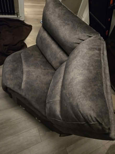 Photo of free Corner sofa part only (Alum rock B8) #2
