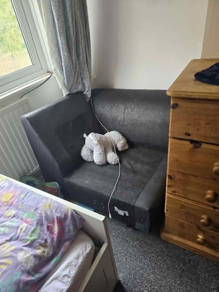 Photo of free Black corner sofa (Aldershot GU11) #2