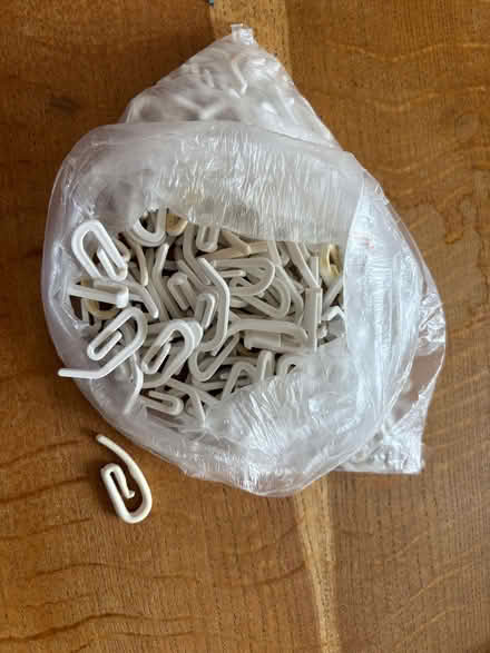 Photo of free bags of CURTAIN HOOKS & brackets, plastic, various designs, (Broadwater BN14) #1