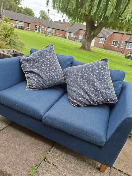 Photo of free 2 settee (Earlestown WA12) #3