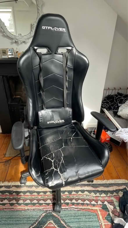 Photo of free Gaming chair (Walton Manor OX2) #1
