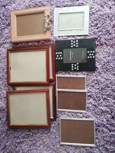 Photo of free 10 photo frames looking for a new home (Presteigne LD8) #1