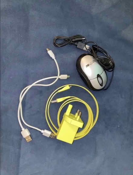 Photo of UE Boom charger (South Bermondsey SE16) #1