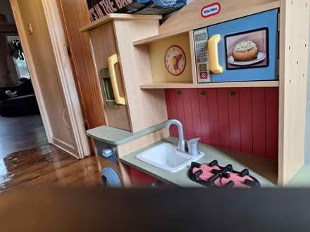 Photo of free Kids play kitchen (Halifax HX3) #2