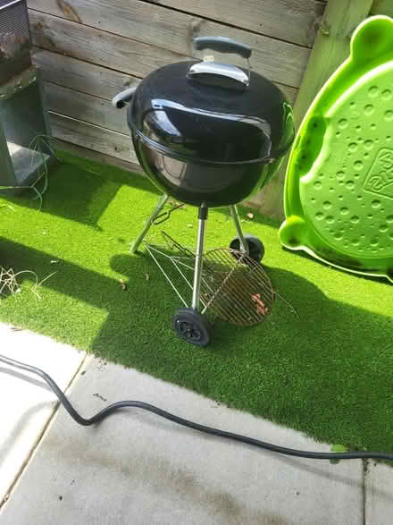 Photo of free Charcoal Grill (Petworth) #1