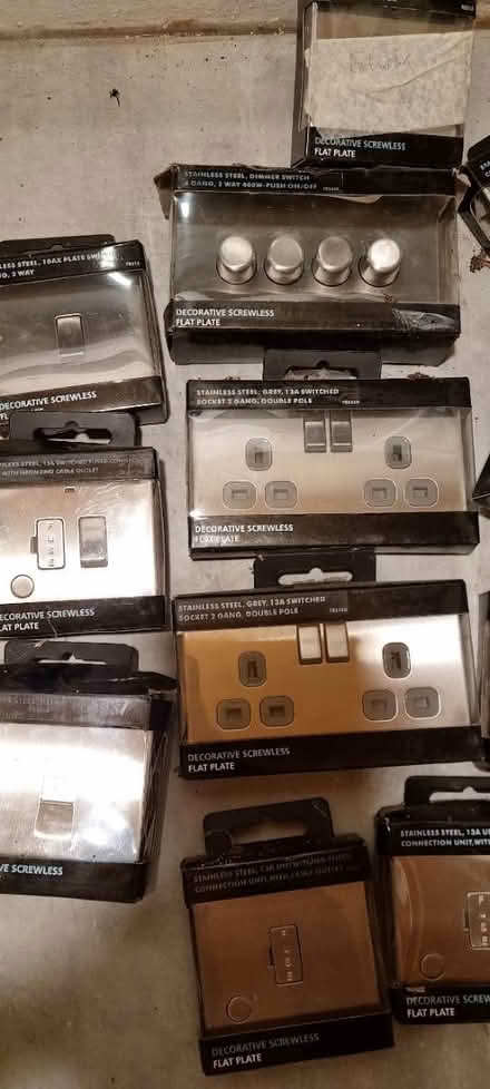Photo of free Variety of switches (NG3. Thorneywood) #3