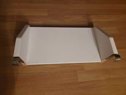 Photo of free Shelf to clip onto bunkbed/highsleeper/midsleeper bedframe (Whitemans Green RH17) #3