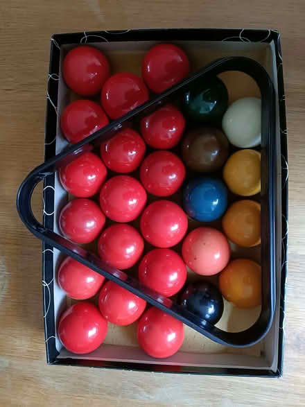 Photo of free Snooker balls (2in / 5.08cm) - full set + spares + rack (Hildenborough TN11) #1