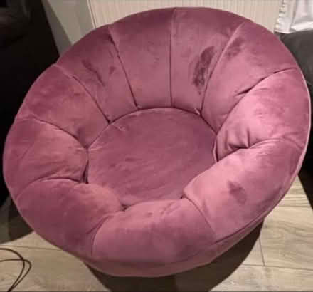Photo of free Childs Swivel Chair (Ashton in Makerfield WN4) #1