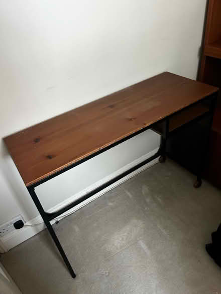 Photo of free Brown side table (Willesden Green NW2) #2