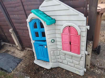Photo of free Plastic play house (Westwood Peterborough PE3) #1