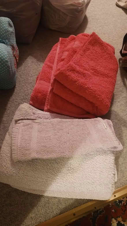 Photo of free Bath towels (Stockport SK2) #1