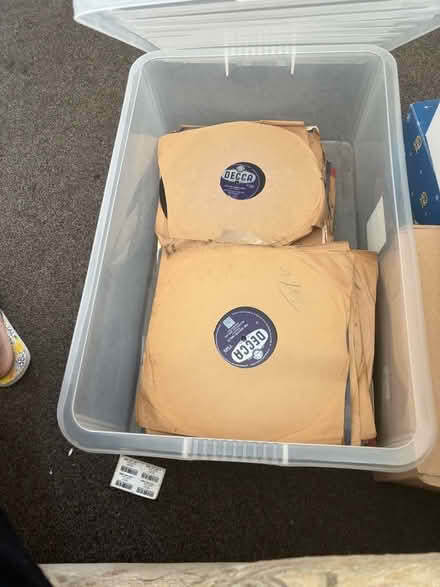 Photo of free Box of 78 inch vinyls (Hertsmere WD6) #2