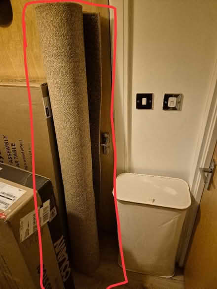 Photo of free Brown Jute Rug (Elizabeth Gate TW8) #3
