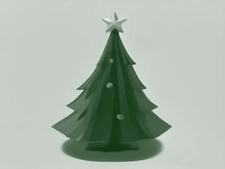 Photo of small Xmas tree (Fareham PO13) #1